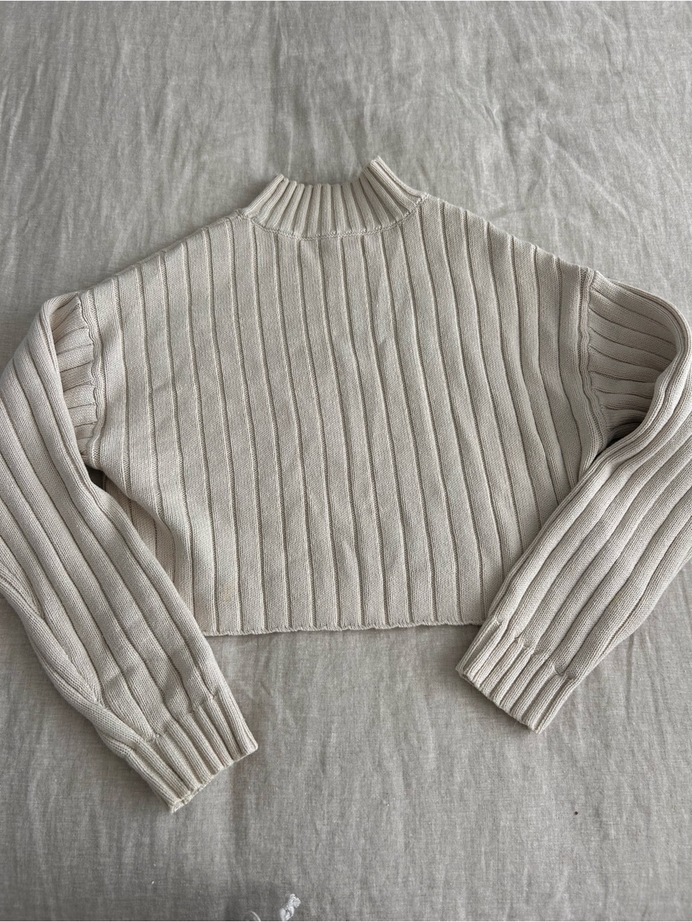 Cropped Ribbed Mock Neck Sweater - Cream - Picture 2 of 2